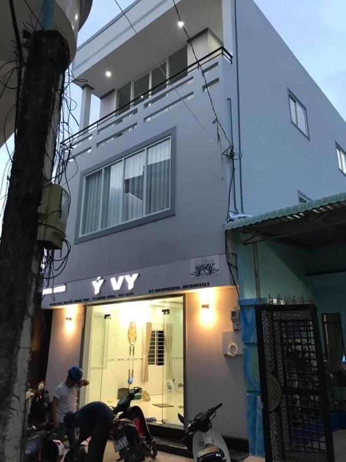 Nhà Nghỉ Ý Vy Phu Quoc Exterior foto